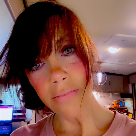 Meet your Posher, Rachel - Picture 1 of 1